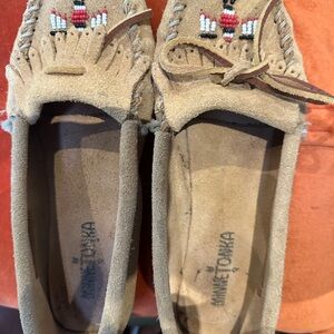 Minnetonka Tan Suede Moccasins with Beaded Design